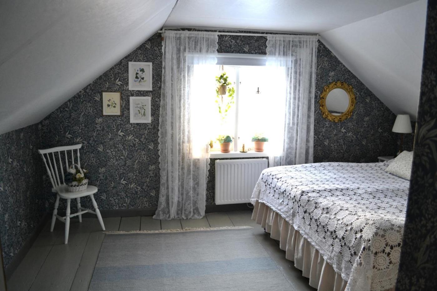 Rustik Stuga Med Lantlig Kaensla Naera Oerebro City Luaran gambar